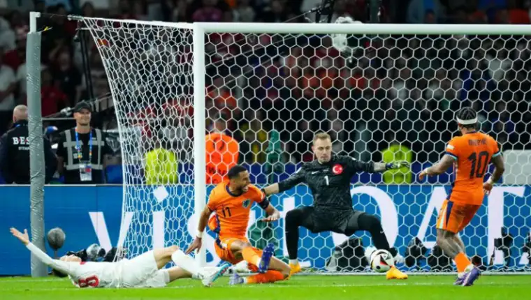 gol turaska nizozemska 4