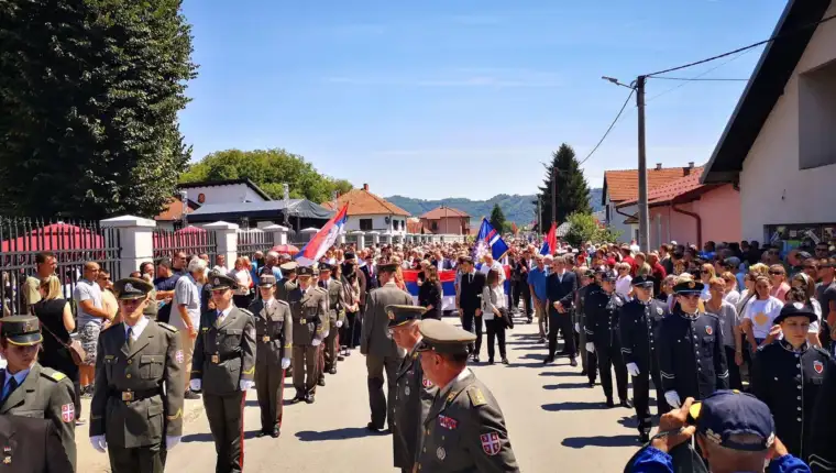 vojska srbije bratunac