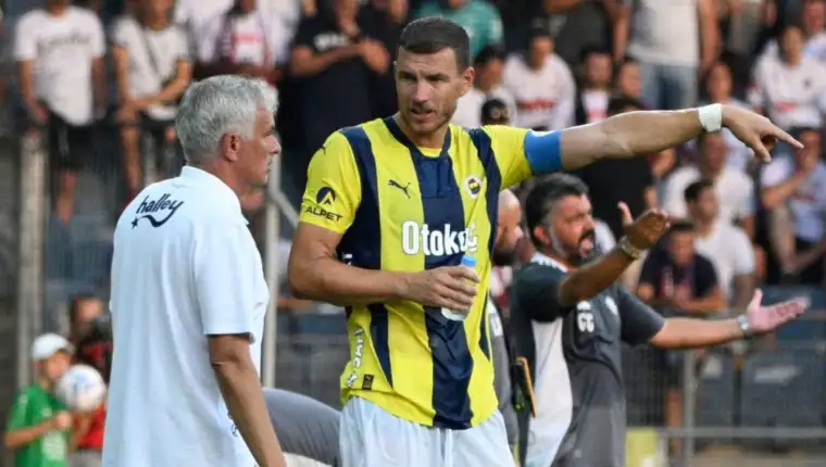 MOURINHO DZEKO
