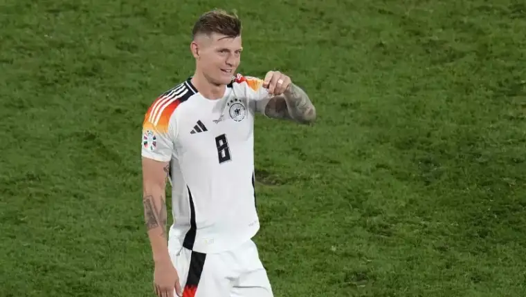 kroos