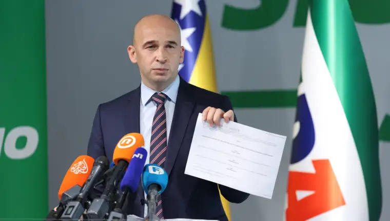 Nezir Pivić