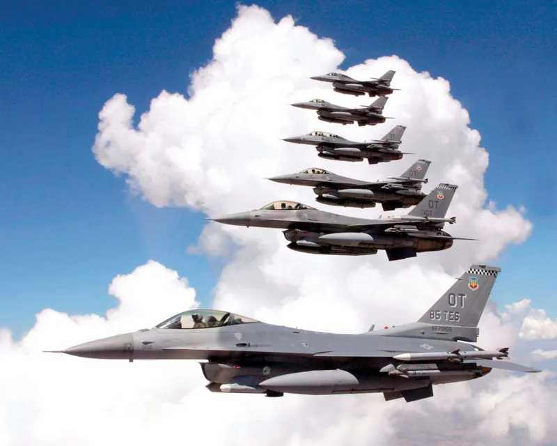 borbeni avioni f-16