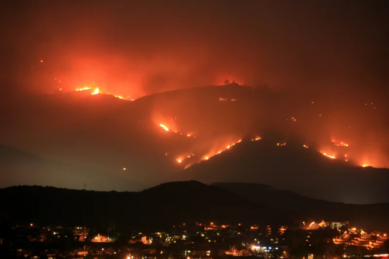 Why-are-there-so-many-wildfires-in-the-western-United-States