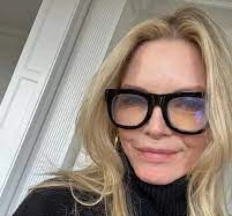 Michelle Pfeiffer