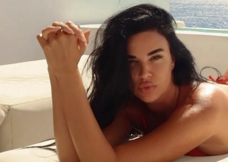 ivana knoll 2.jpg