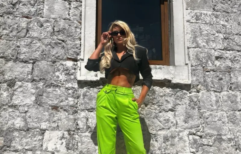 ella dvornik