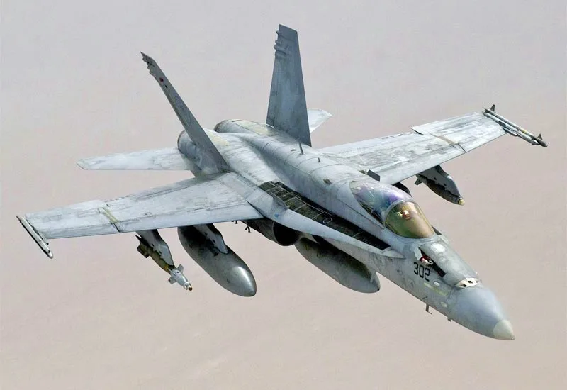 FA-18 lovac bombarder