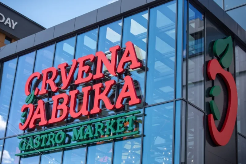 crvena jabuka