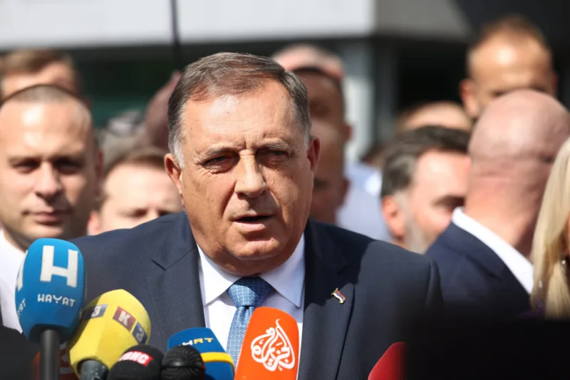 milorad dodik sss