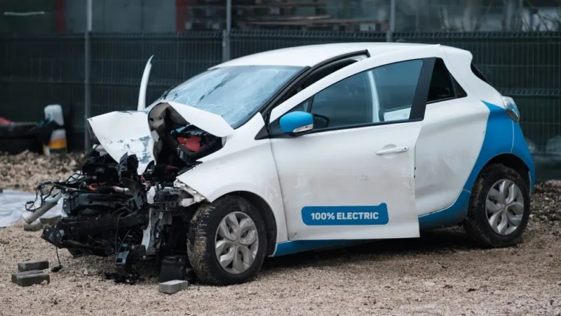električni auto nesreća