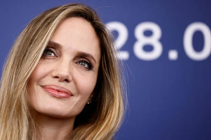 angelina jolie