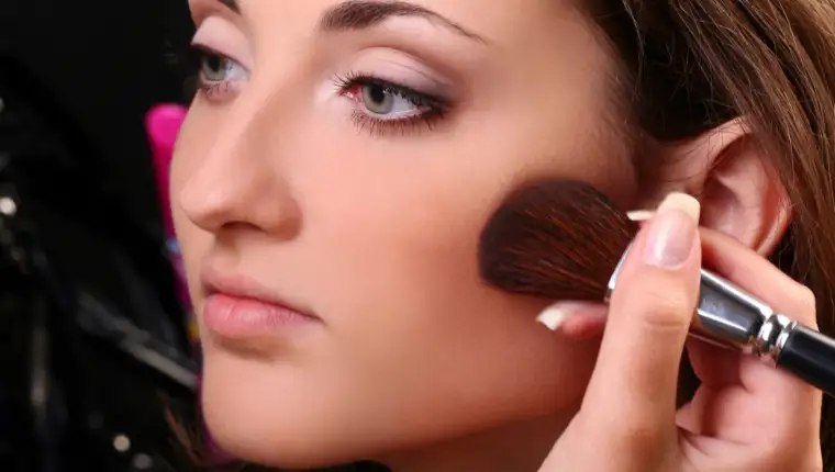 Make up making