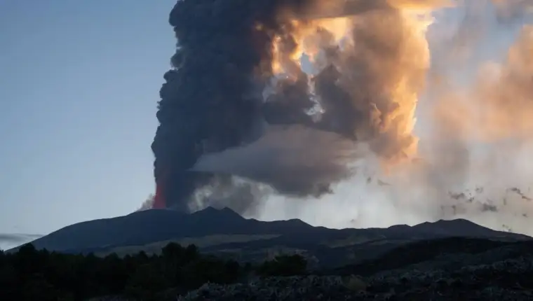 vulkan etna erupcija 2