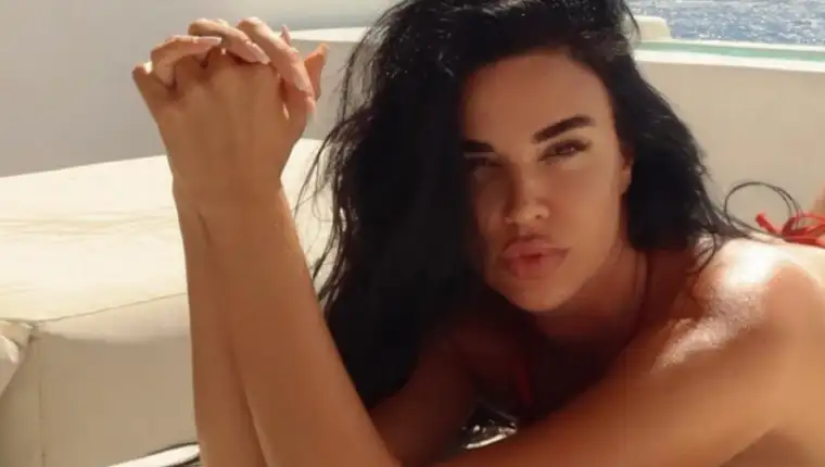 ivana knoll 2.jpg