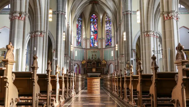 Einrichtung einer Kirche