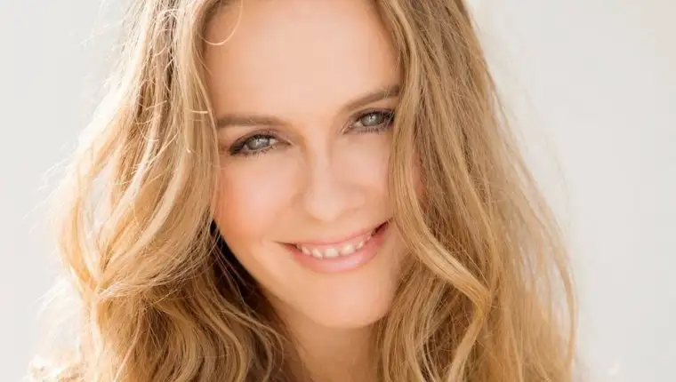 alicia silverstone
