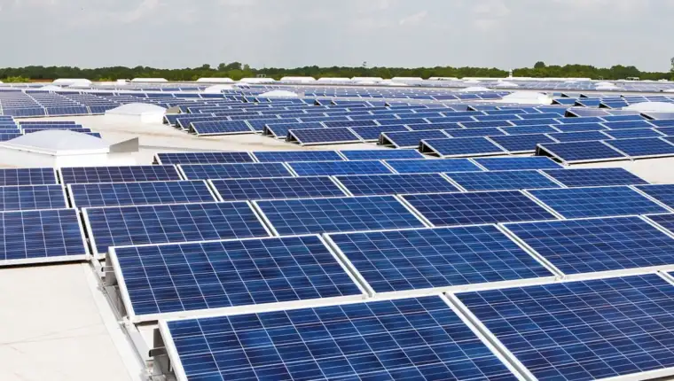 solarni-paneli-uz-stvaranje-elektricne-energije-mogu-prociscavati-i_pFPTDn