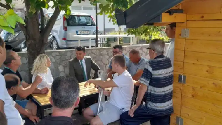 hurtić s porodicama