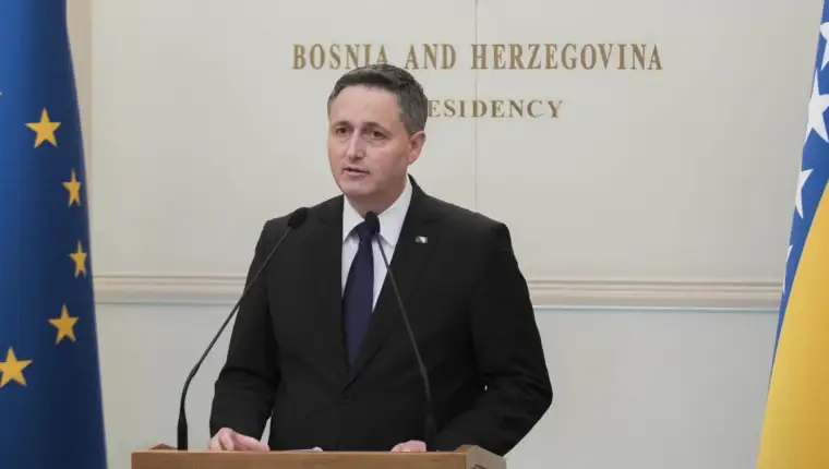 denis bećirović