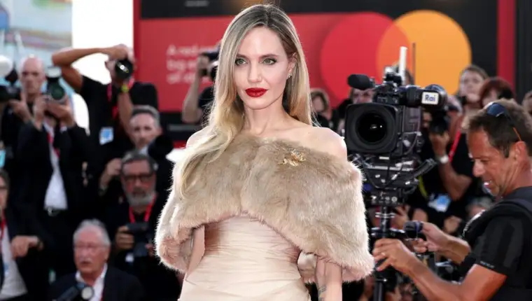 angelina jolie