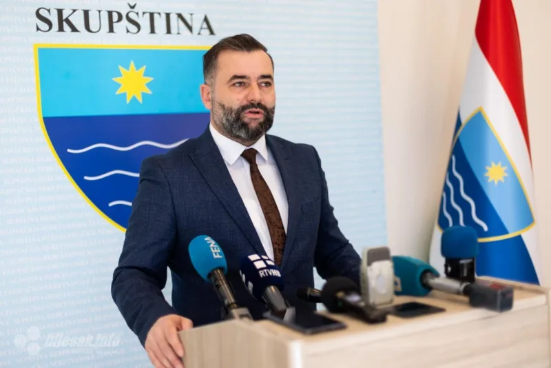 džafer Alić