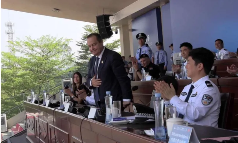 dacic kinezi 1