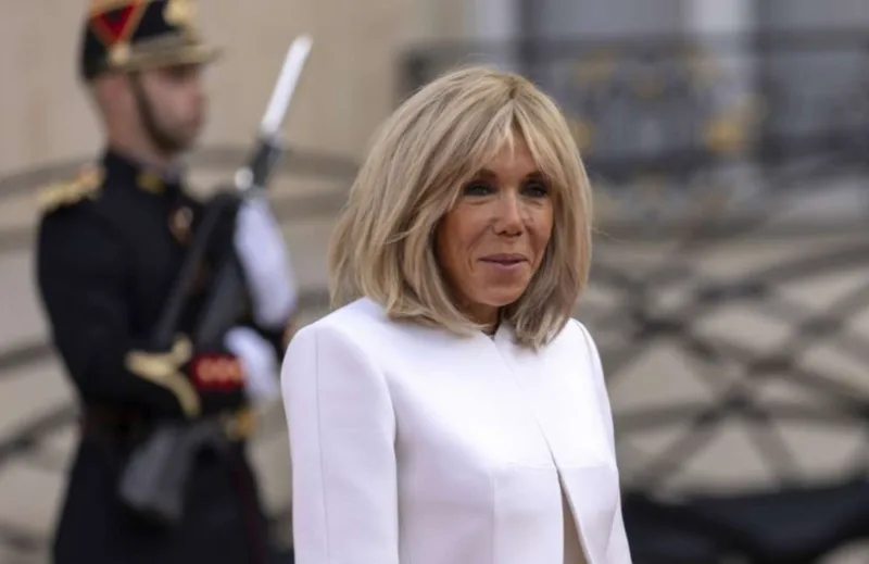 brigite macron 3