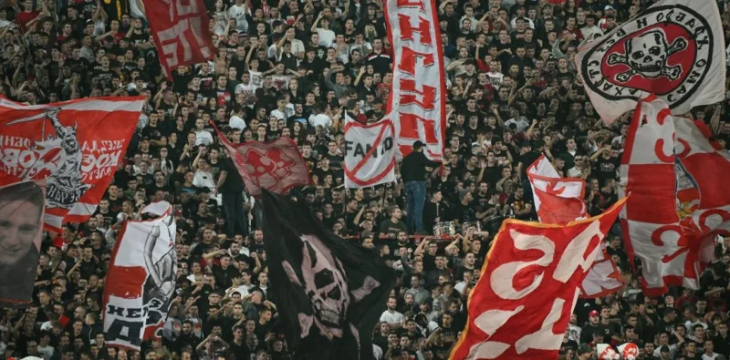 62908803-delije