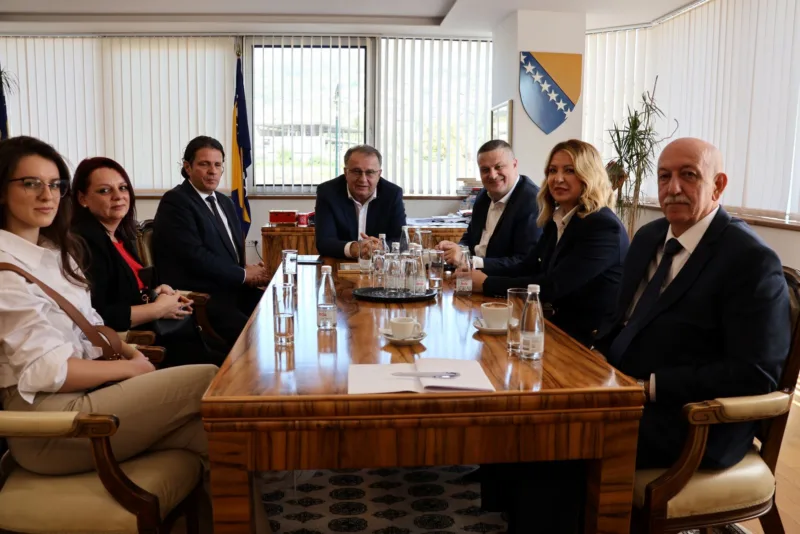 Foto 01 (1)
