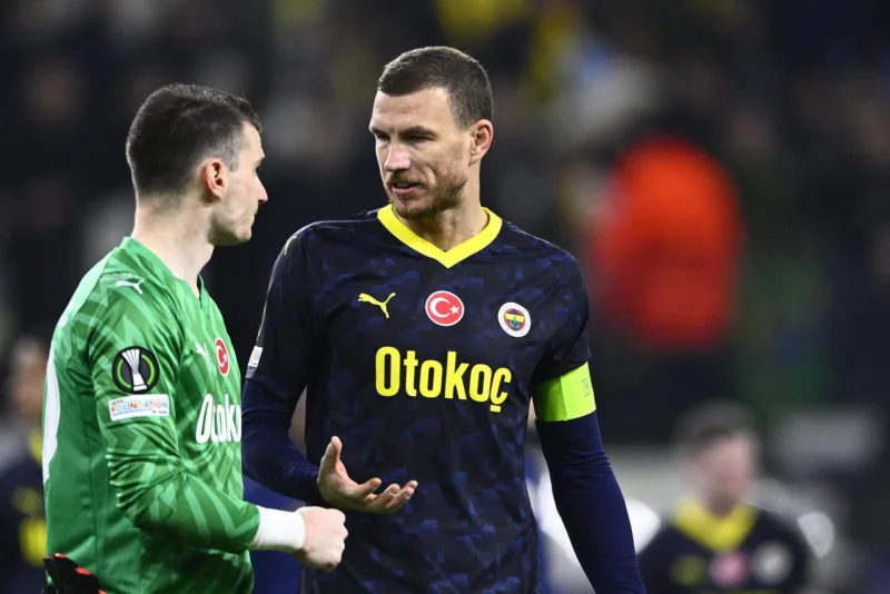 62789452-dominik-livakovic-i-edin-dzeko