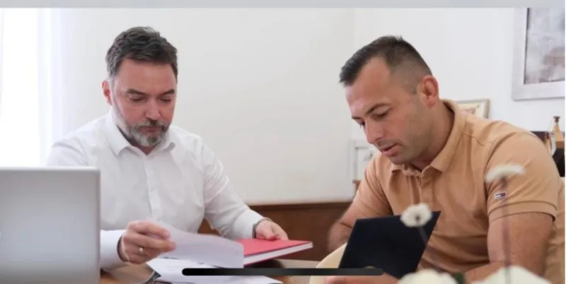 stasa kosarac i vojnik oruzanih snaga