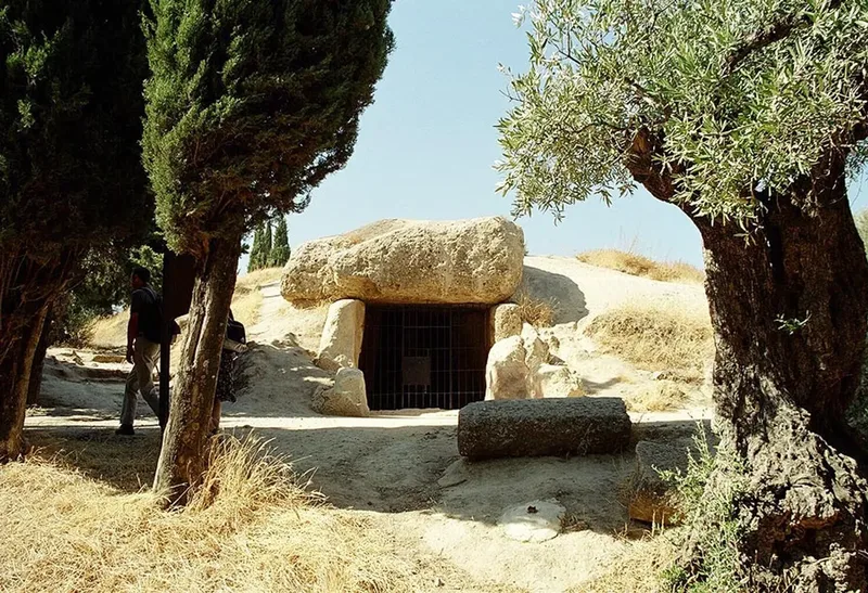dolmen-l
