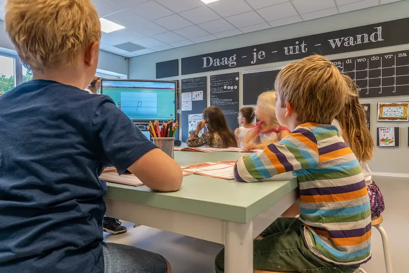skola holandija