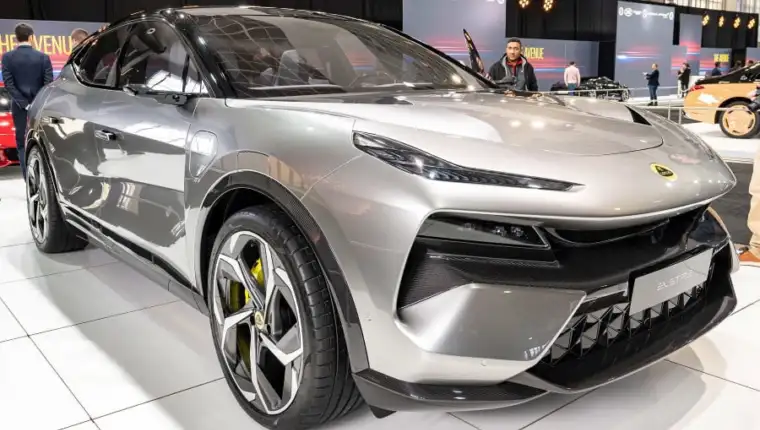 Lotus Eletre SUV B web