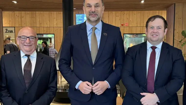 KonakovićMinistarUK