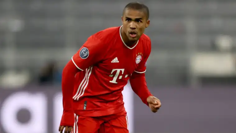 Douglas Costa