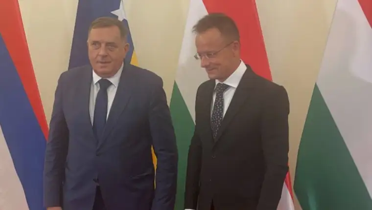 dodo i szijjarto
