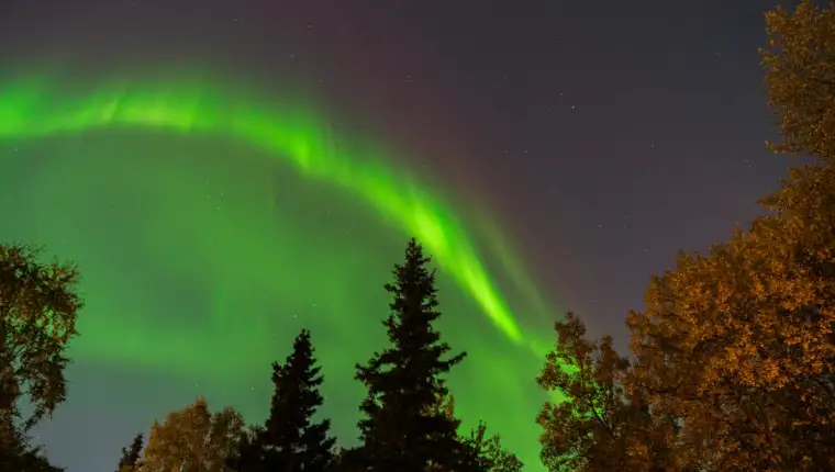 AA-20240917-35664147-35664145-POLARNA_SVJETLOST_NA_NEBU_IZNAD_ALJASKE