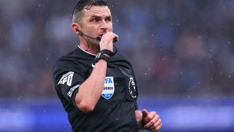 0_michael-oliver-arsenal-man-city