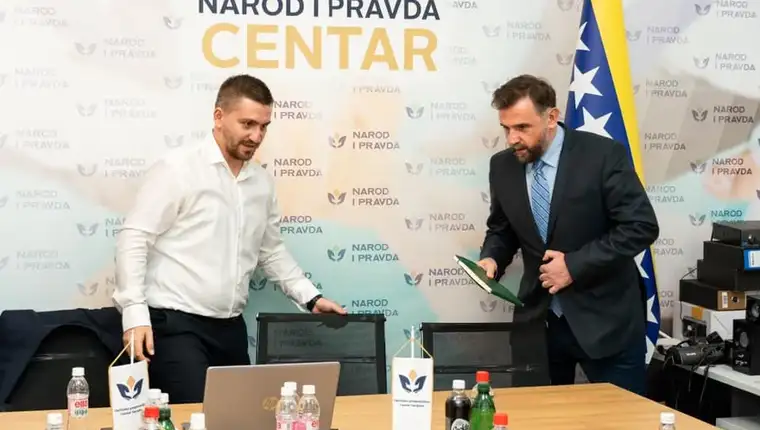 gratz u nip-u