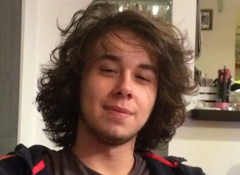 5XYk9kpTURBXy9iNDhjOTBlZjUxZDk2OTc0ZmU3ZTVjY2M2NjI2ZjI4YS5wbmeRkwLNAxYA3gABoTAF