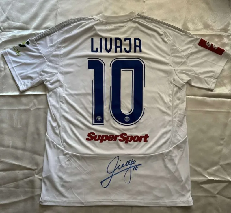 Livaja dres