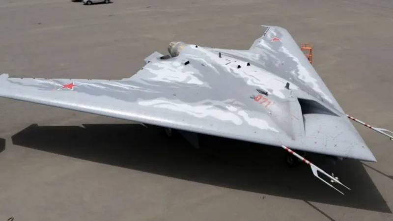 Okhotnik BORBENI DRON