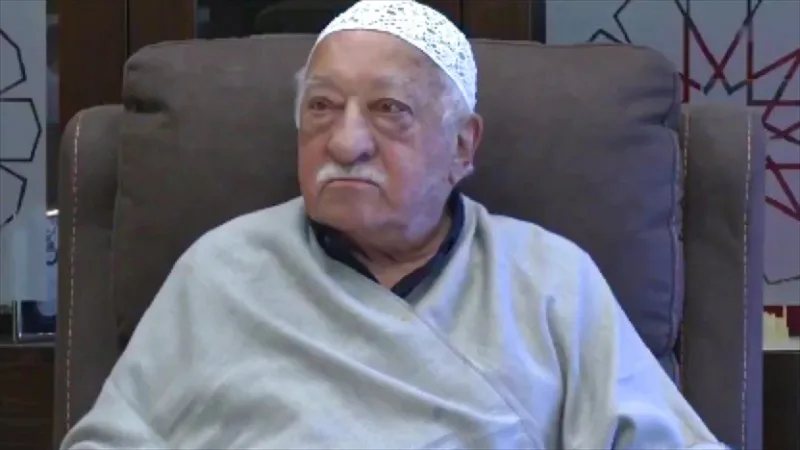gulen (8)