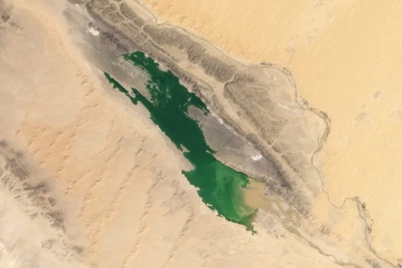 jezero sahara pustinja
