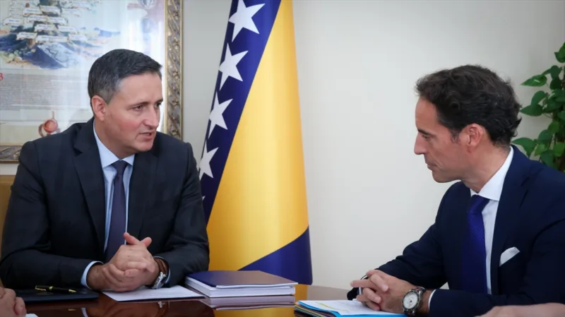 AA-20241023-35992318-35992317-BECIROVIC_DRZAVNI_ORGANI_BIH_SU_JASNO_DEFINIRALI_CILJ_A_TO_JE_DA_ZELIMO_PUNOPRAVNO_CLANSTVO_BIH_U_NATOU
