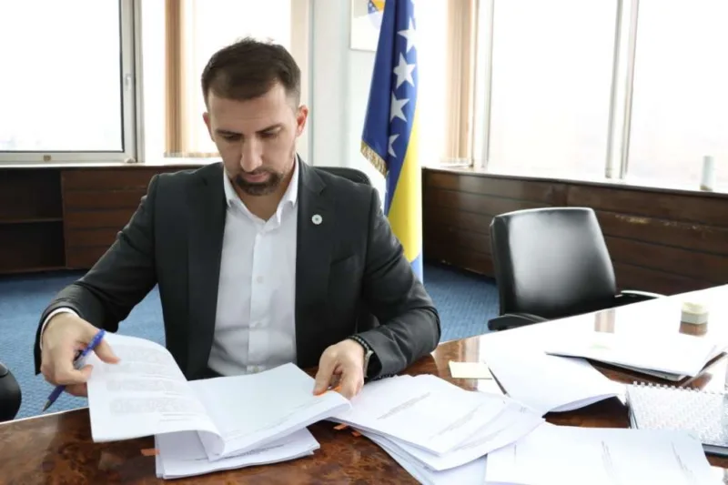 adnan delić