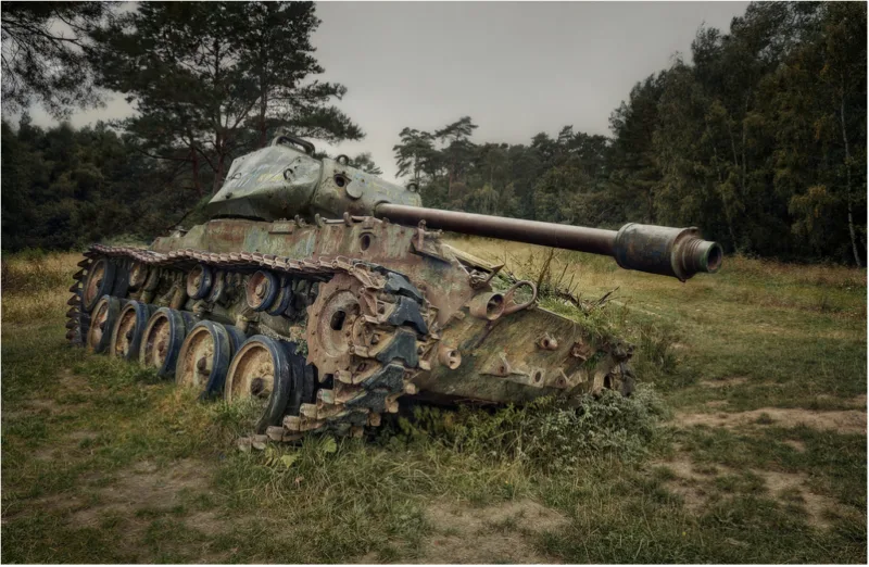 Abandoned-Tank-1024x668