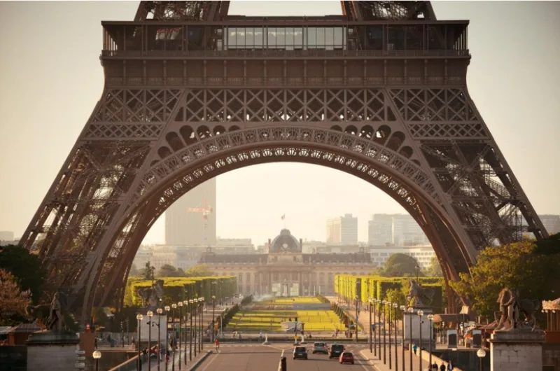 pariz 6