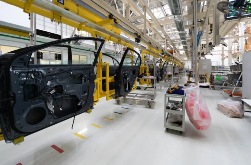 auto fabrika 1